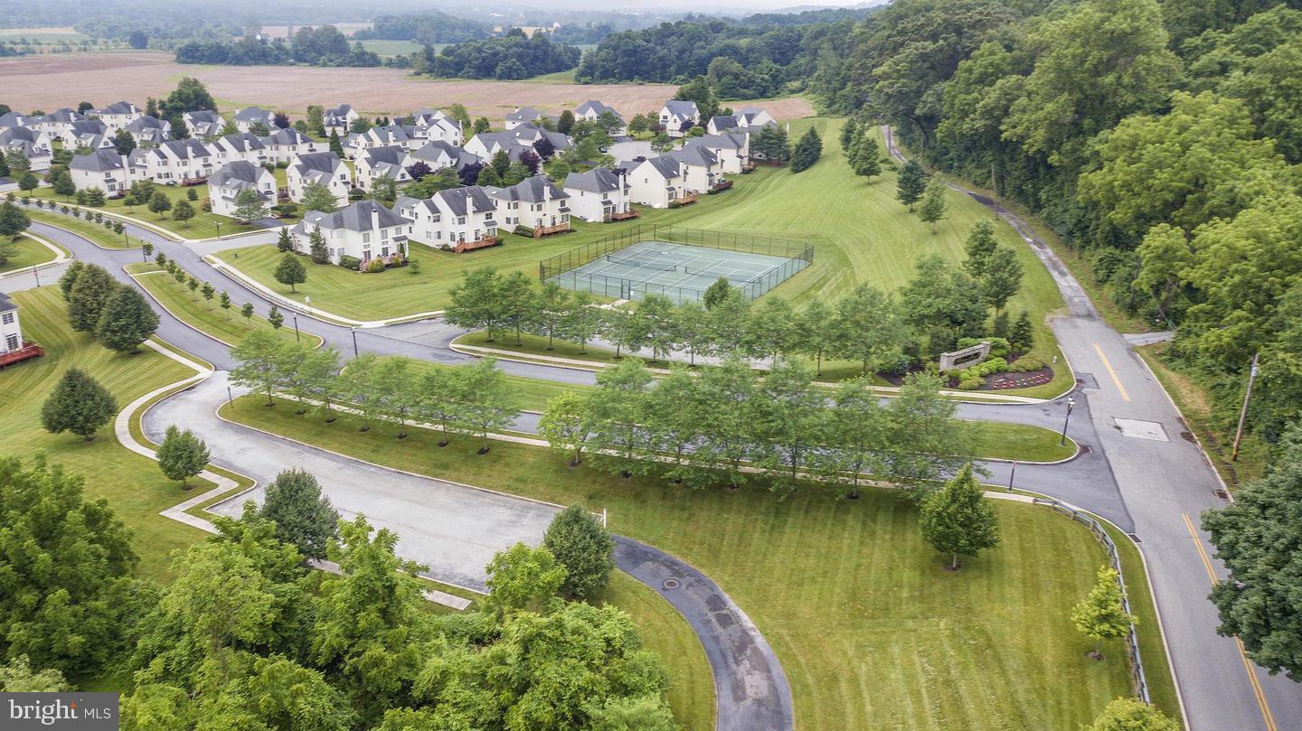 THE CHASE AT MALVE - Residential