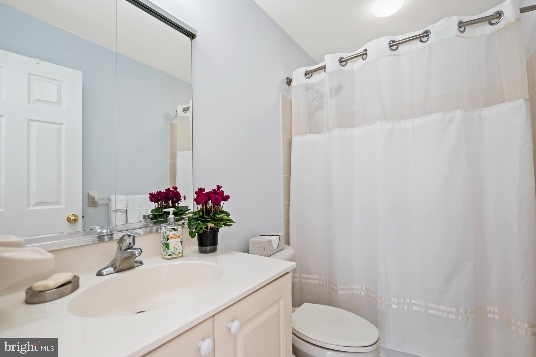 THE CHASE AT MALVE - Residential