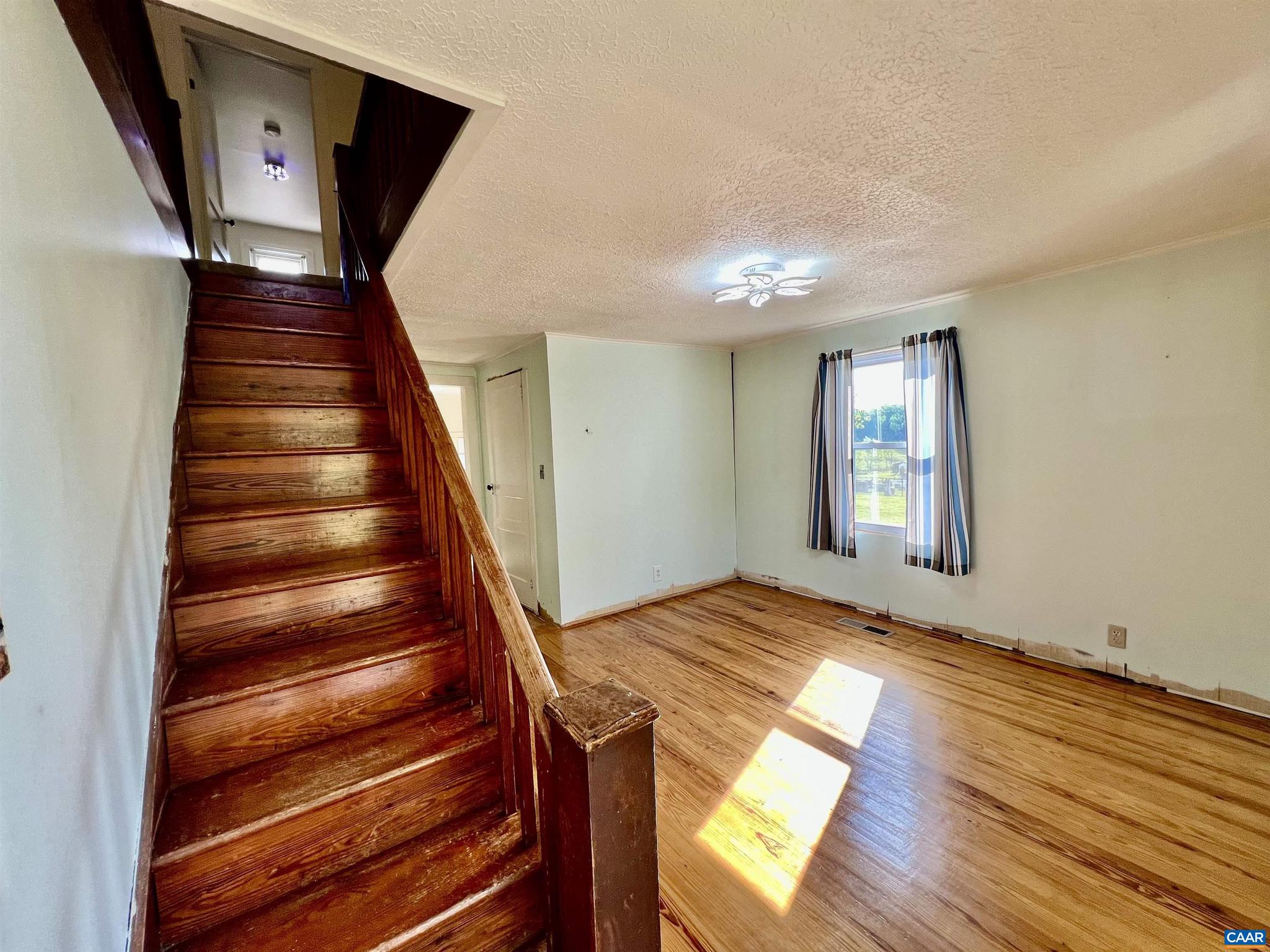 292 SUMMIT CHURCH RD