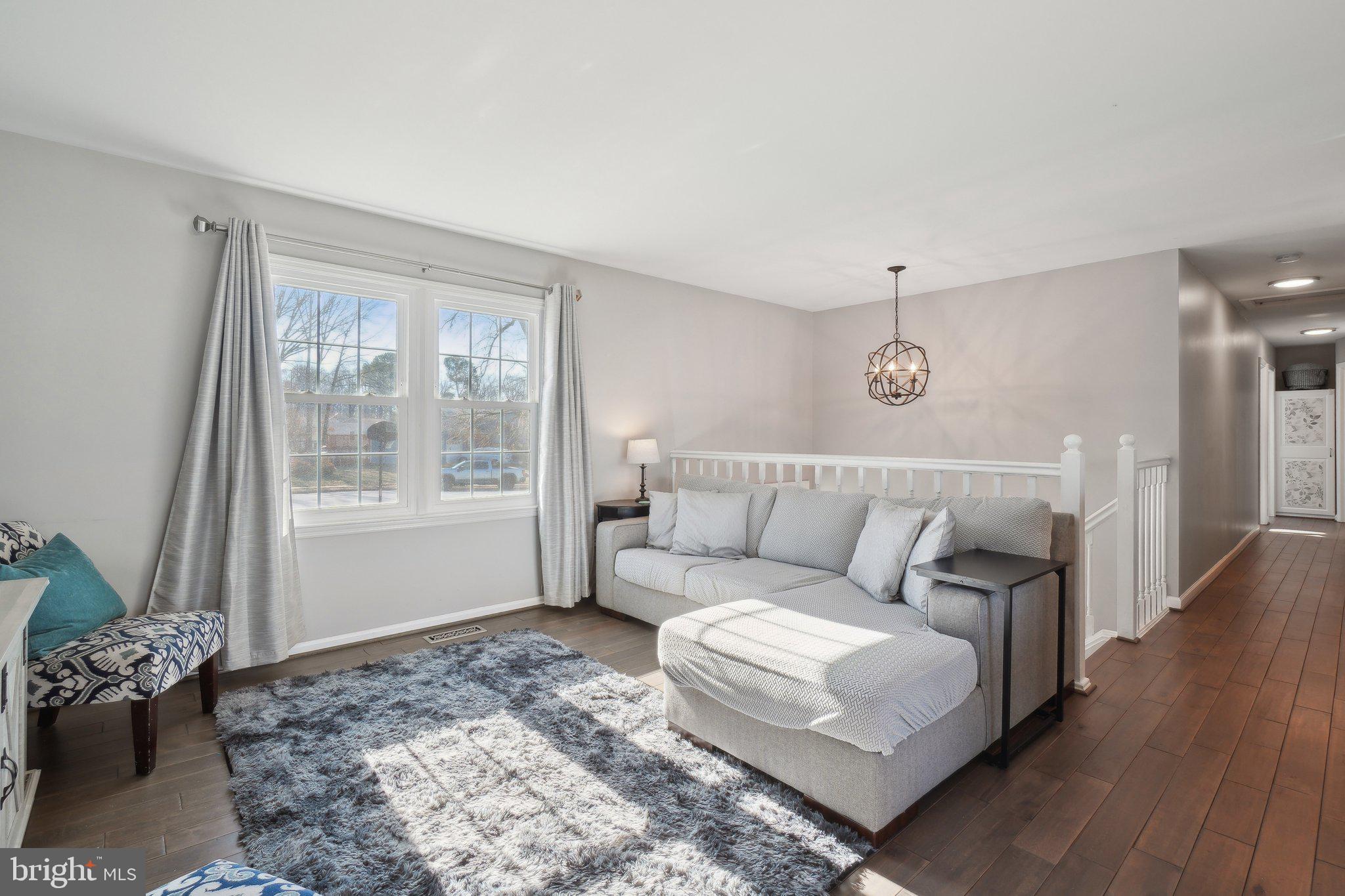 5622 POINT ROUNDTOP COURT