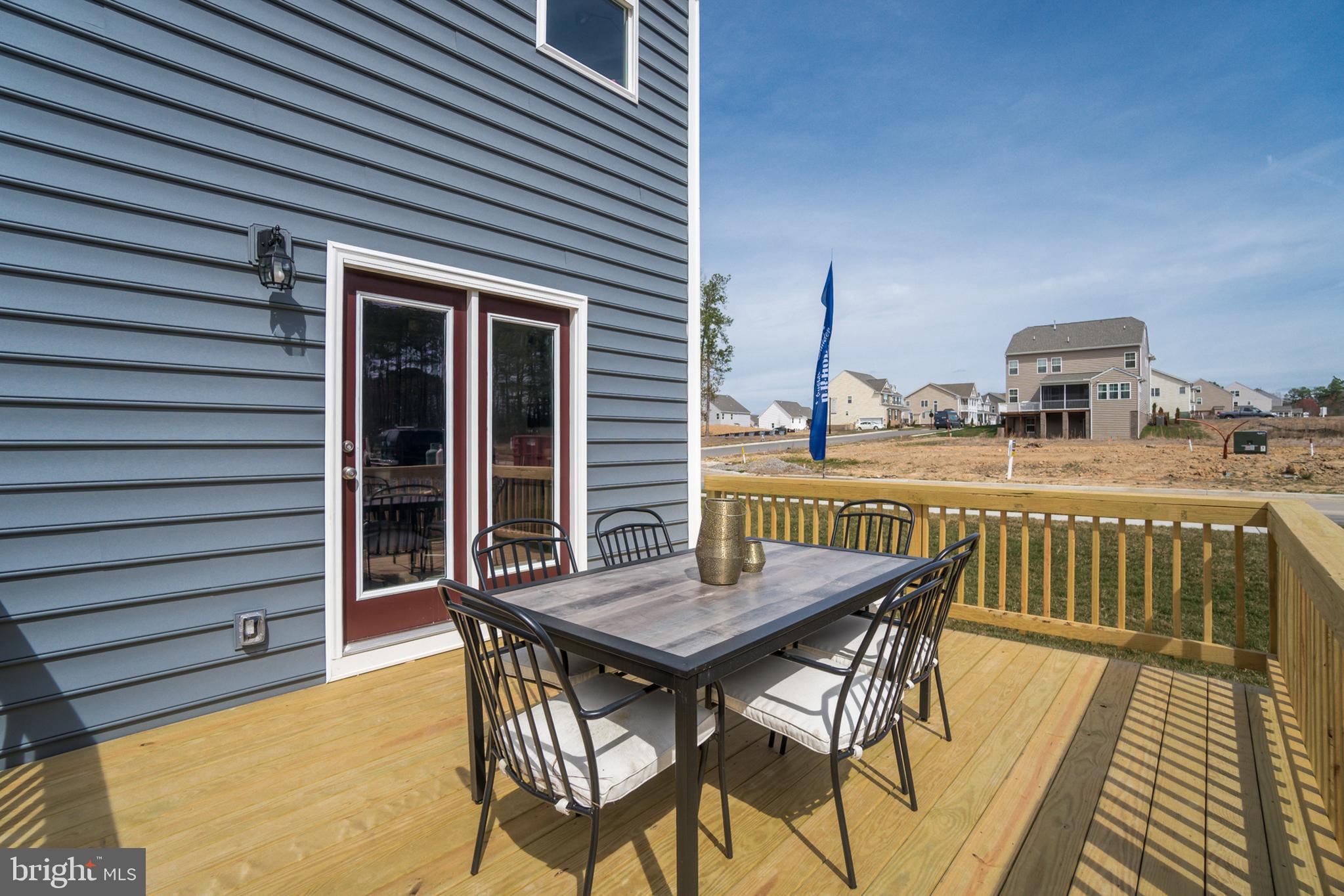 HIGH POINTE - Residential