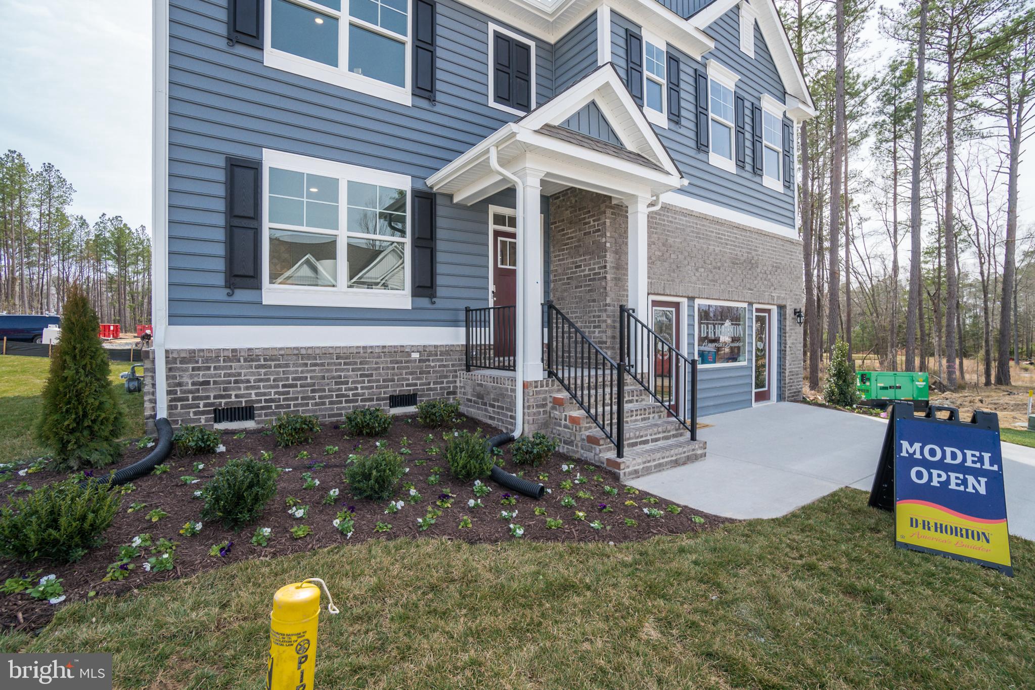 HIGH POINTE - Residential