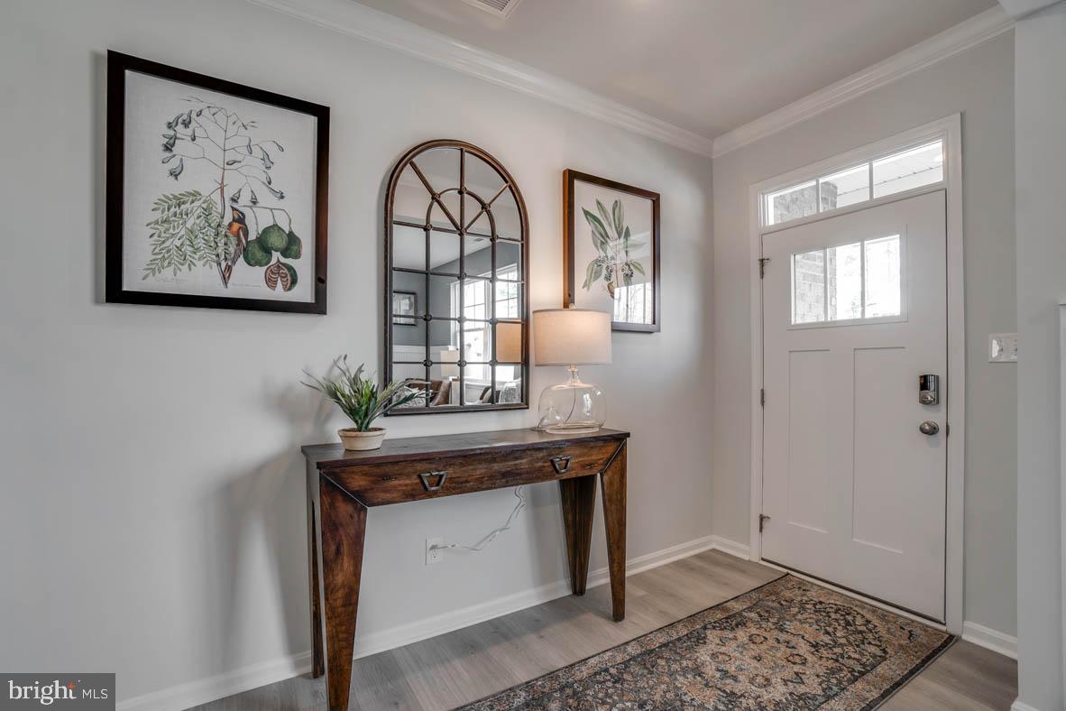 HIGH POINTE - Residential
