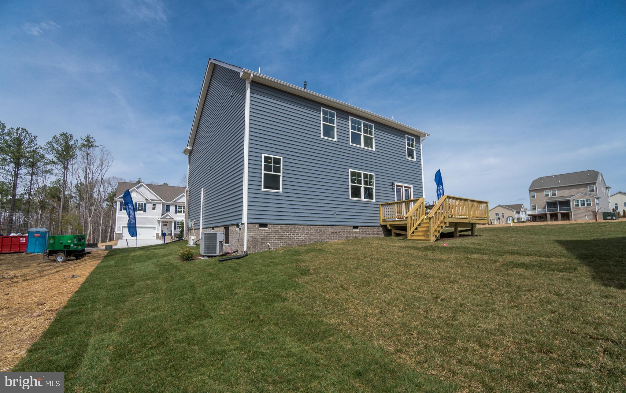 HIGH POINTE - Residential