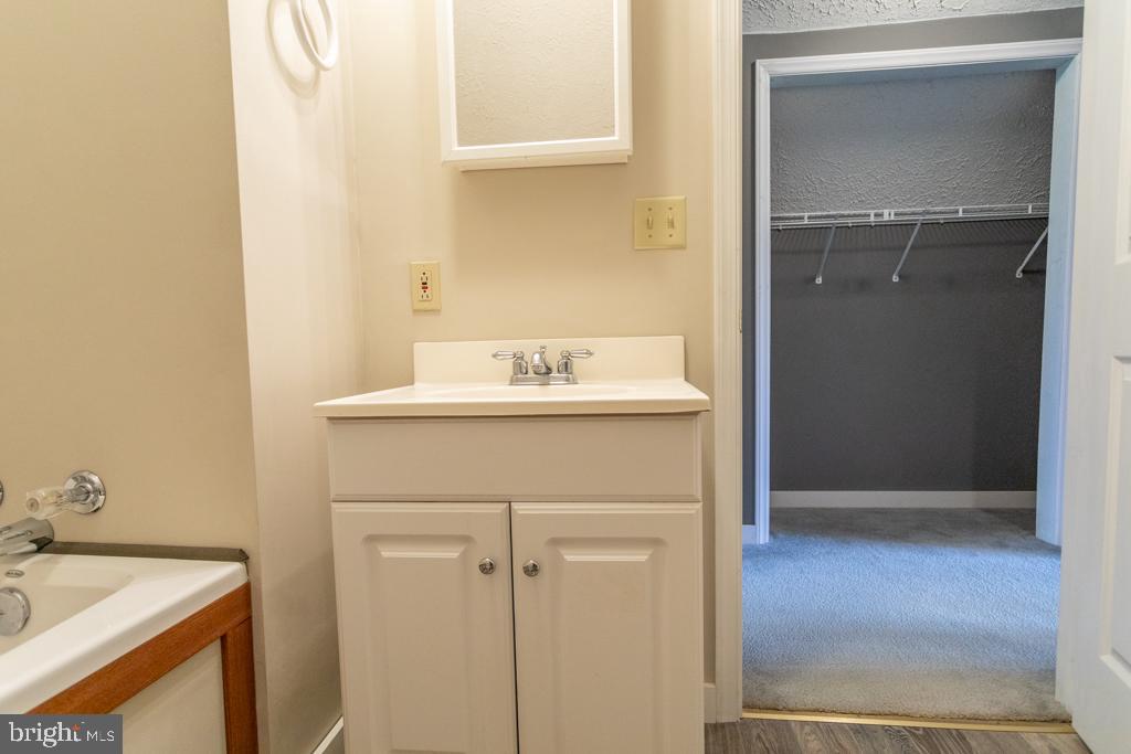 OGDEN FARM MEADOWS - Residential