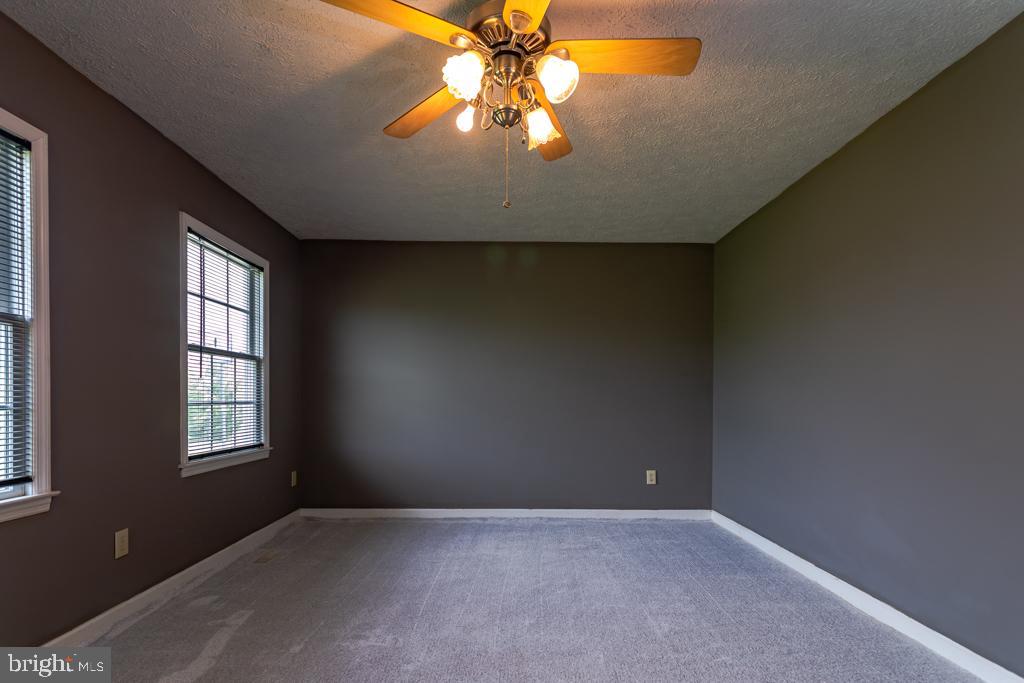 OGDEN FARM MEADOWS - Residential