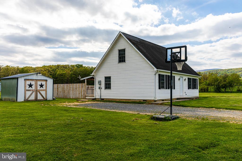 OGDEN FARM MEADOWS - Residential