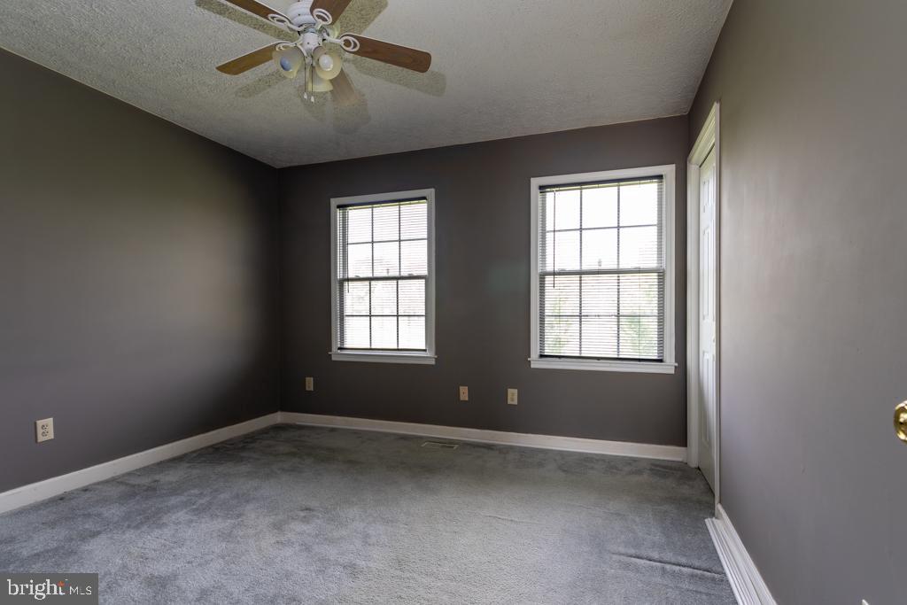 OGDEN FARM MEADOWS - Residential