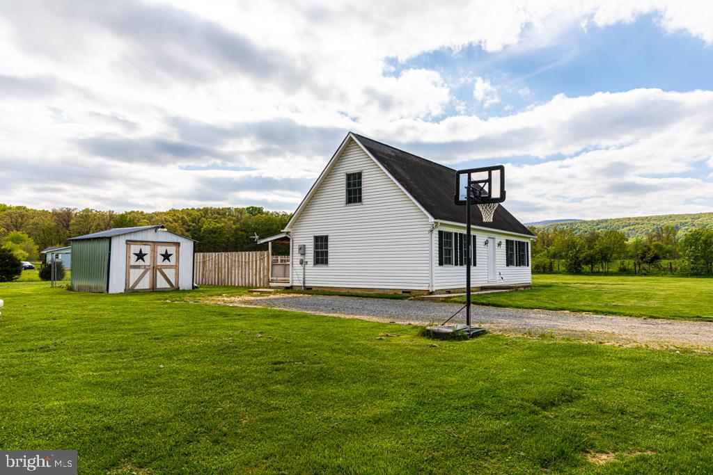 OGDEN FARM MEADOWS - Residential