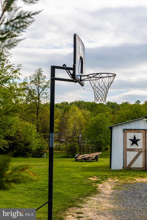 OGDEN FARM MEADOWS - Residential