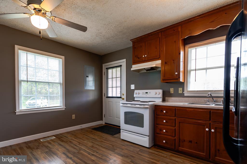 OGDEN FARM MEADOWS - Residential