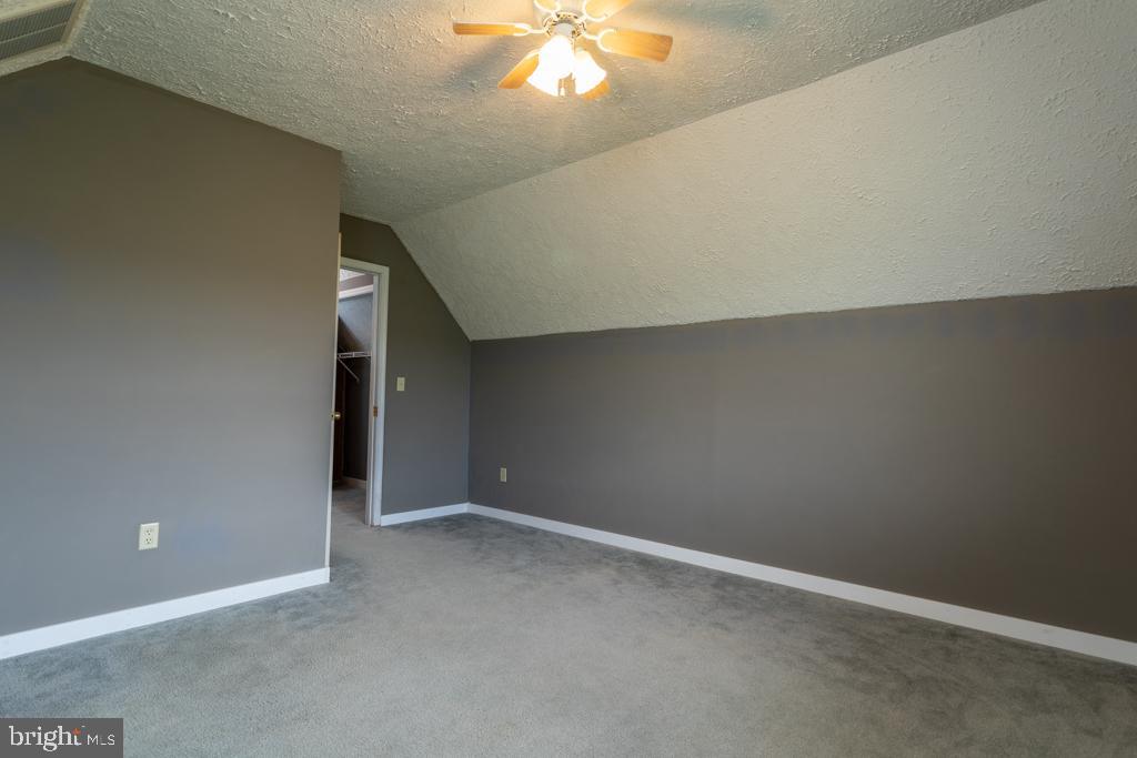 OGDEN FARM MEADOWS - Residential