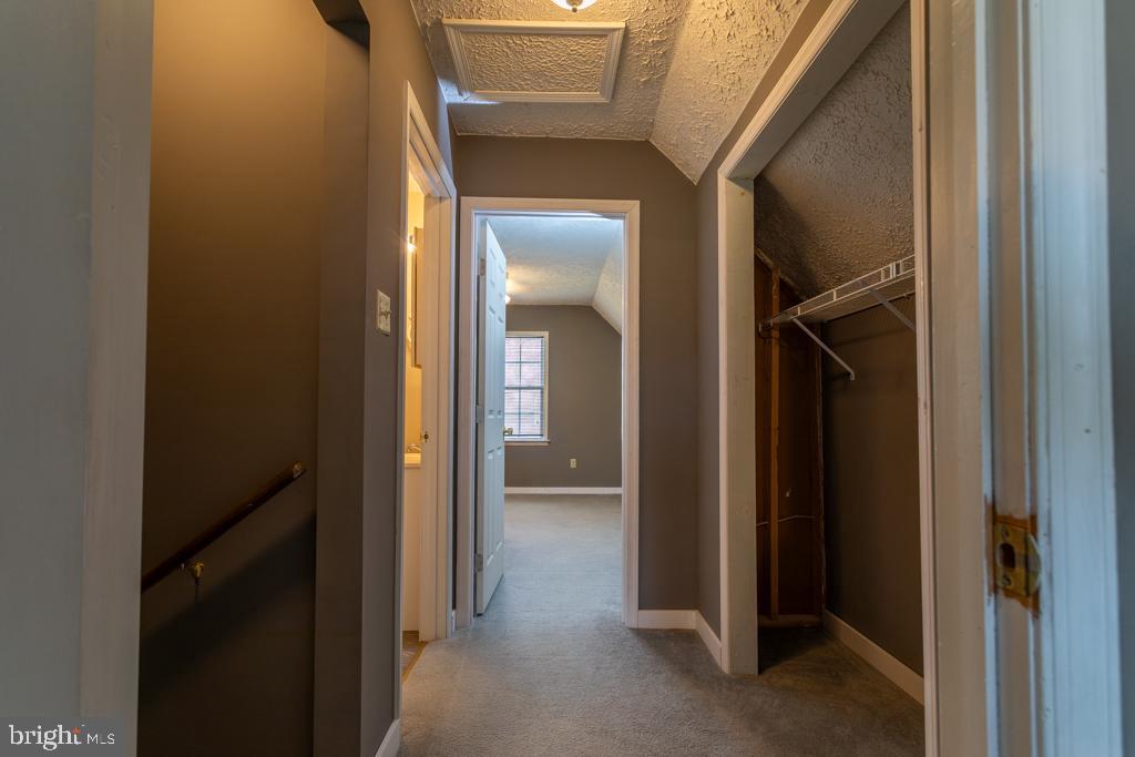 OGDEN FARM MEADOWS - Residential