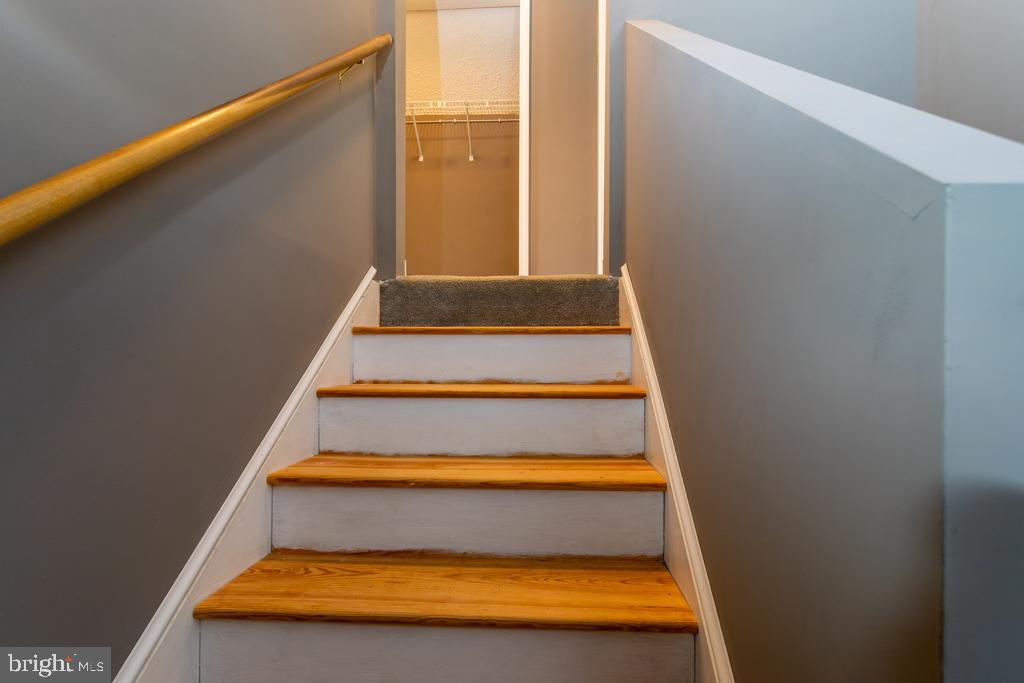 OGDEN FARM MEADOWS - Residential