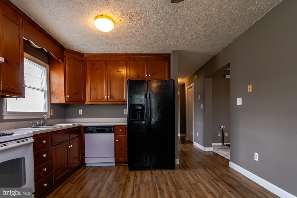 OGDEN FARM MEADOWS - Residential