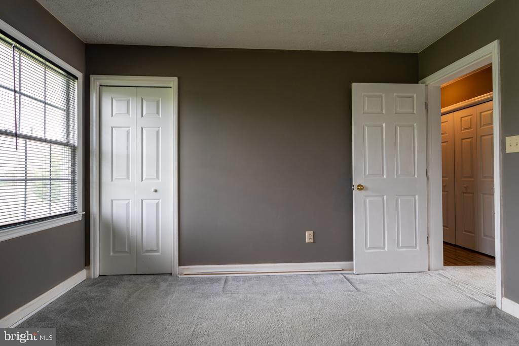 OGDEN FARM MEADOWS - Residential