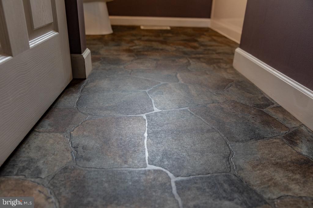 OGDEN FARM MEADOWS - Residential