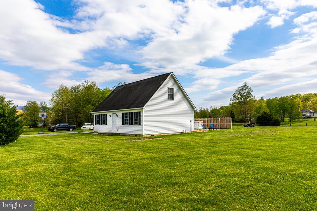 OGDEN FARM MEADOWS - Residential