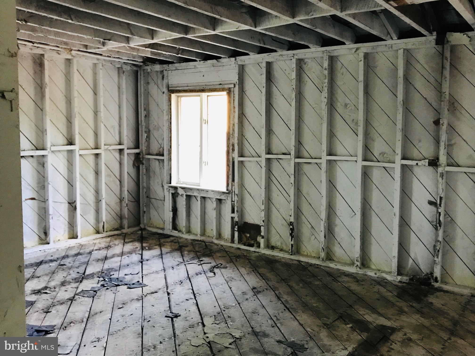 GREEN SPRING VALLEY - Residential