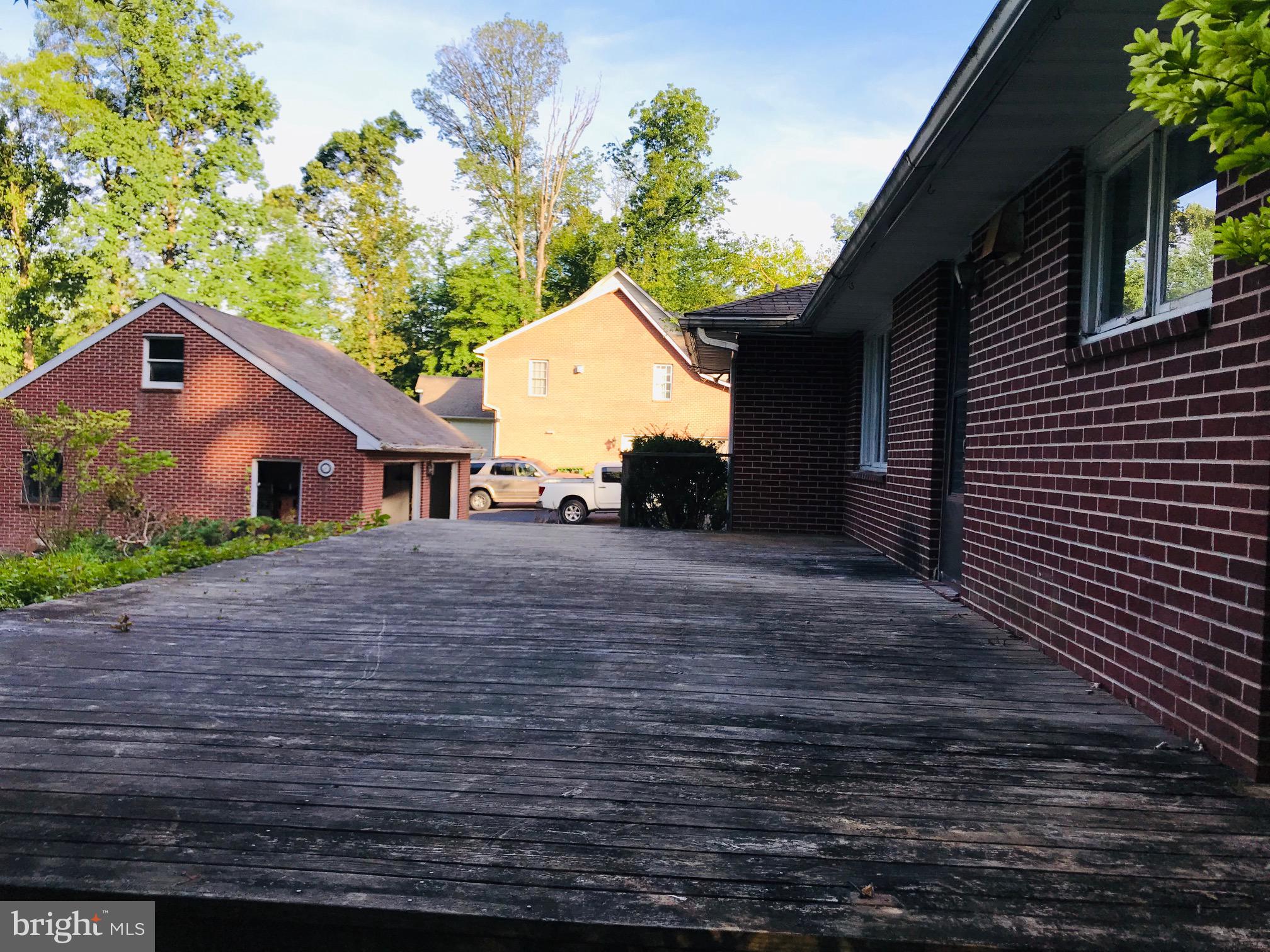 GREEN SPRING VALLEY - Residential