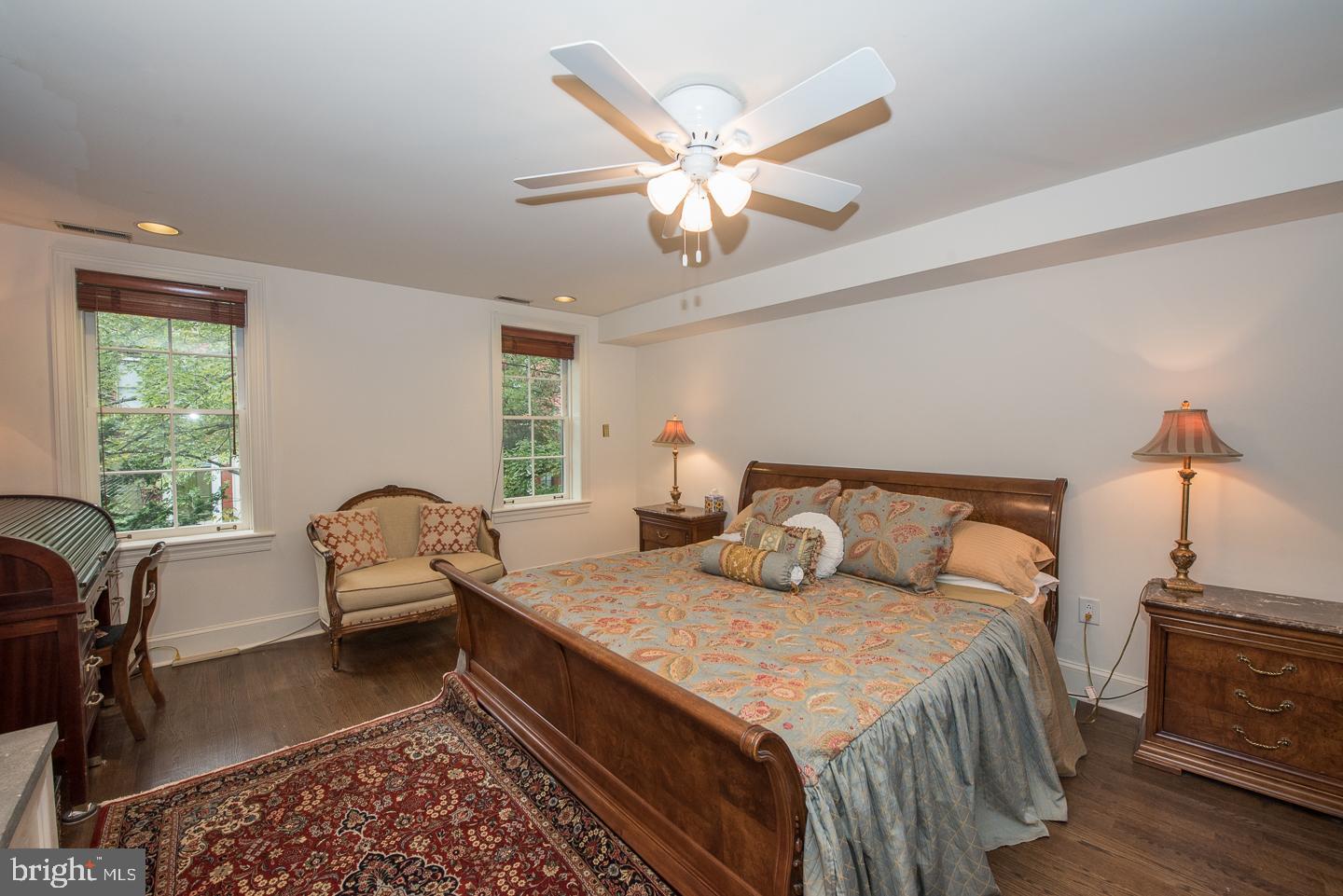 FAIRMOUNT - Residential