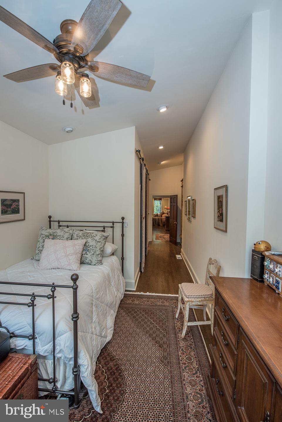 FAIRMOUNT - Residential