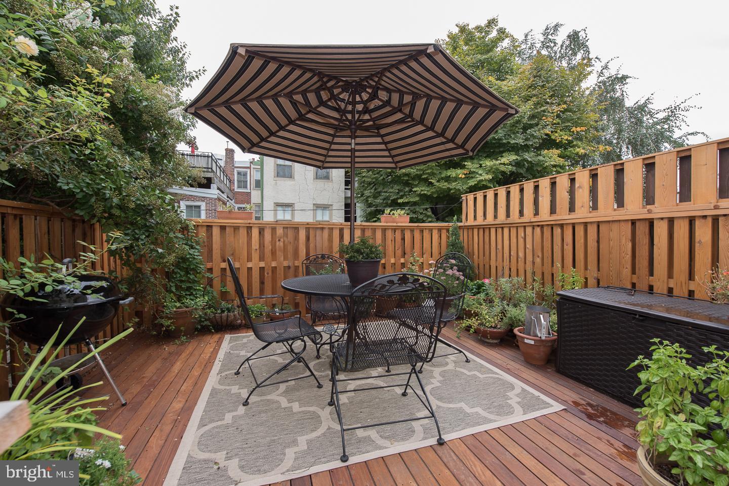 FAIRMOUNT - Residential