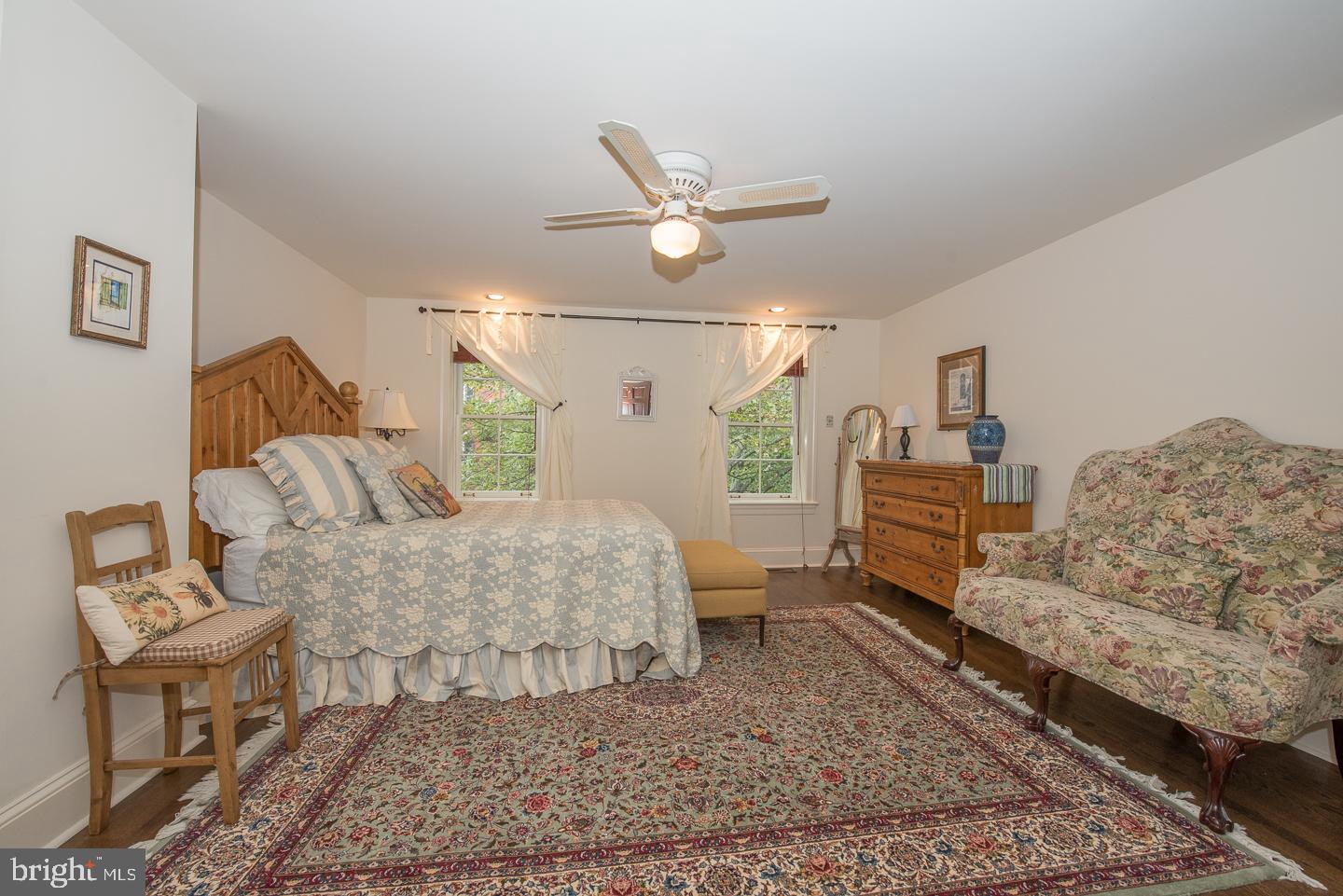 FAIRMOUNT - Residential