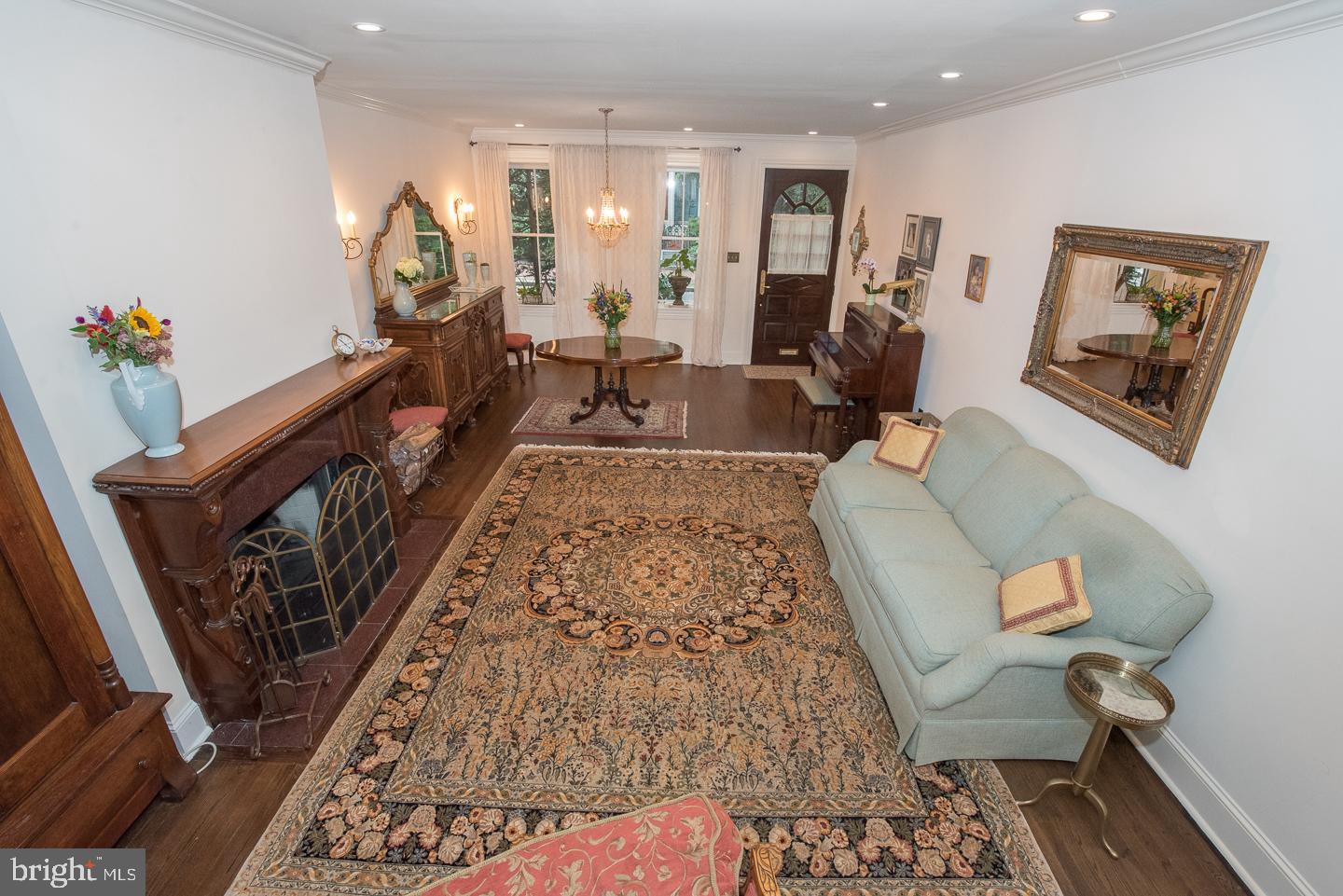 FAIRMOUNT - Residential