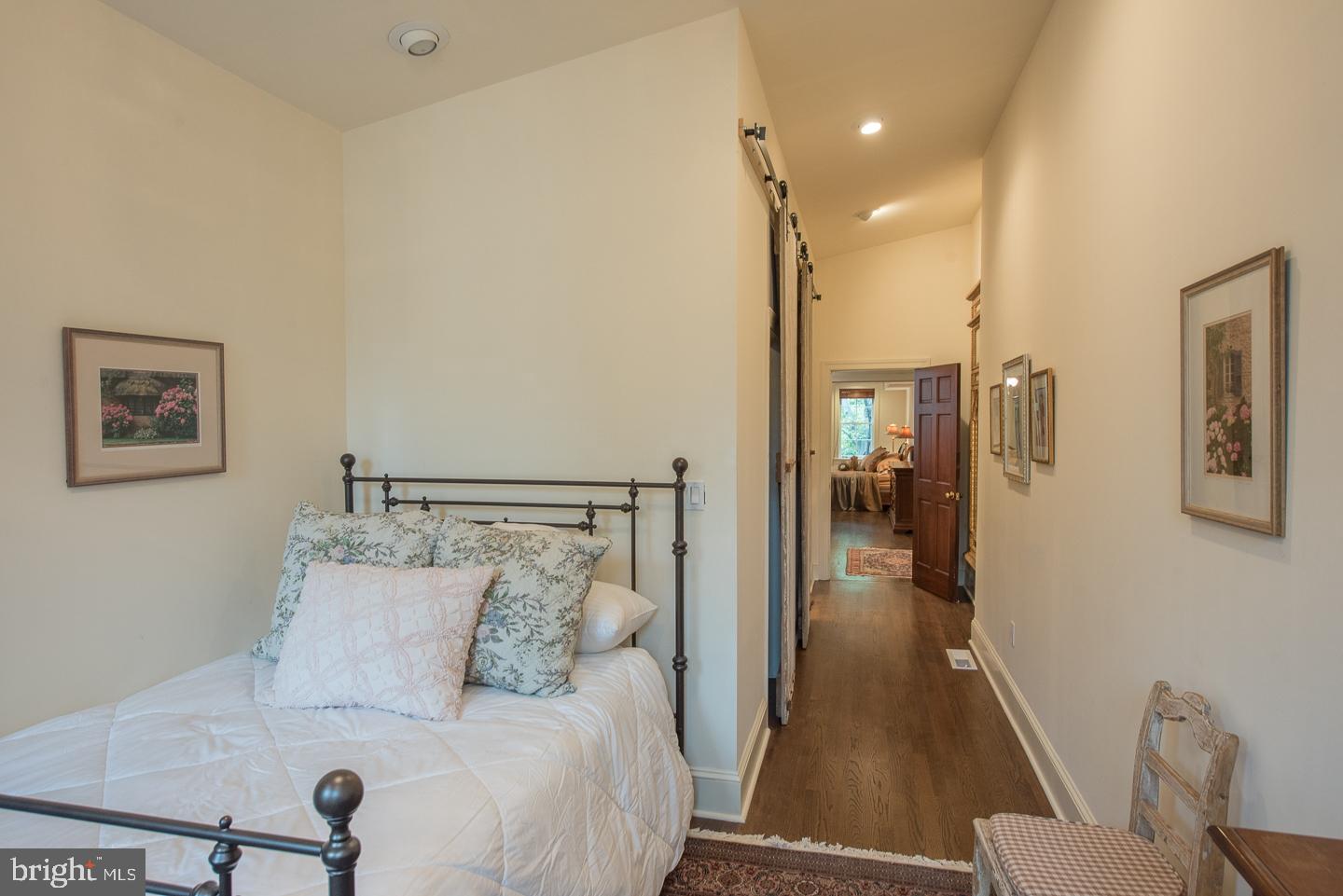 FAIRMOUNT - Residential