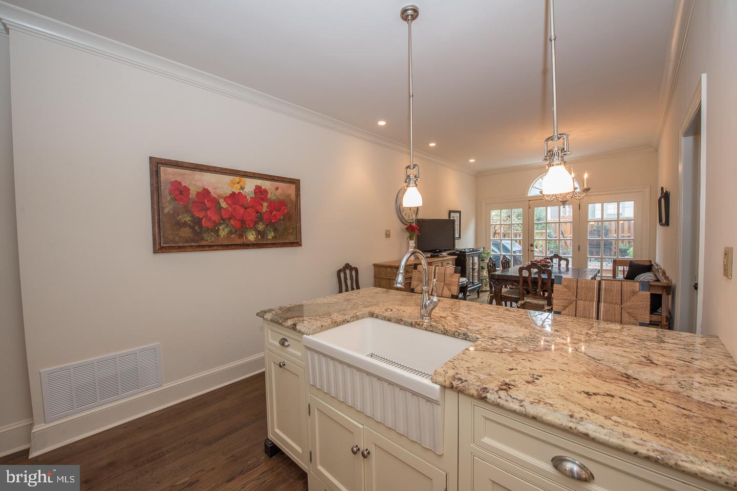 FAIRMOUNT - Residential