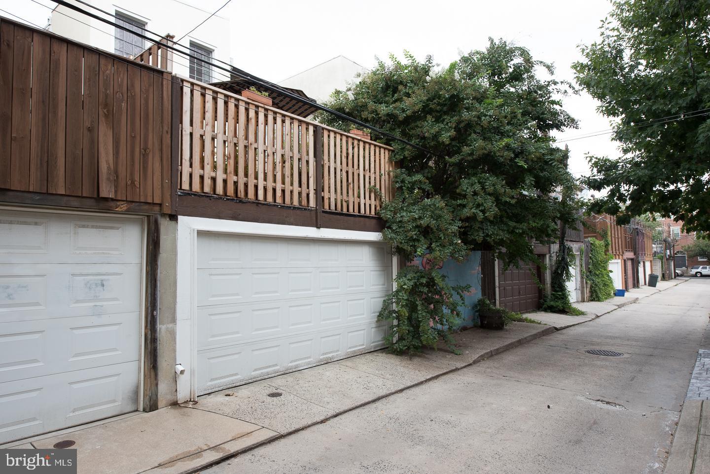 FAIRMOUNT - Residential