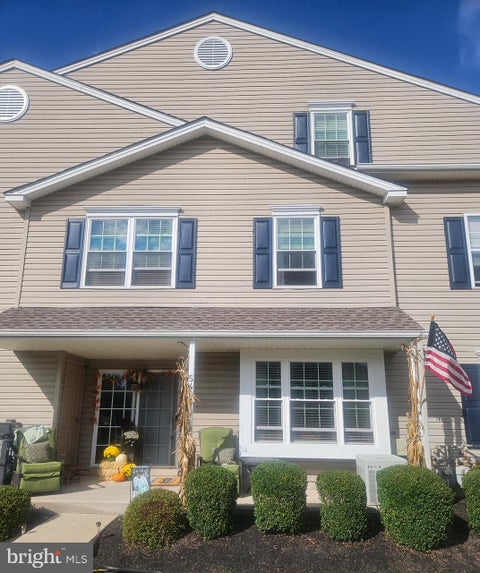 Photo of 5406 Drawbridge Court, ROYERSFORD, PA 19468 (MLS # PAMC2197872)