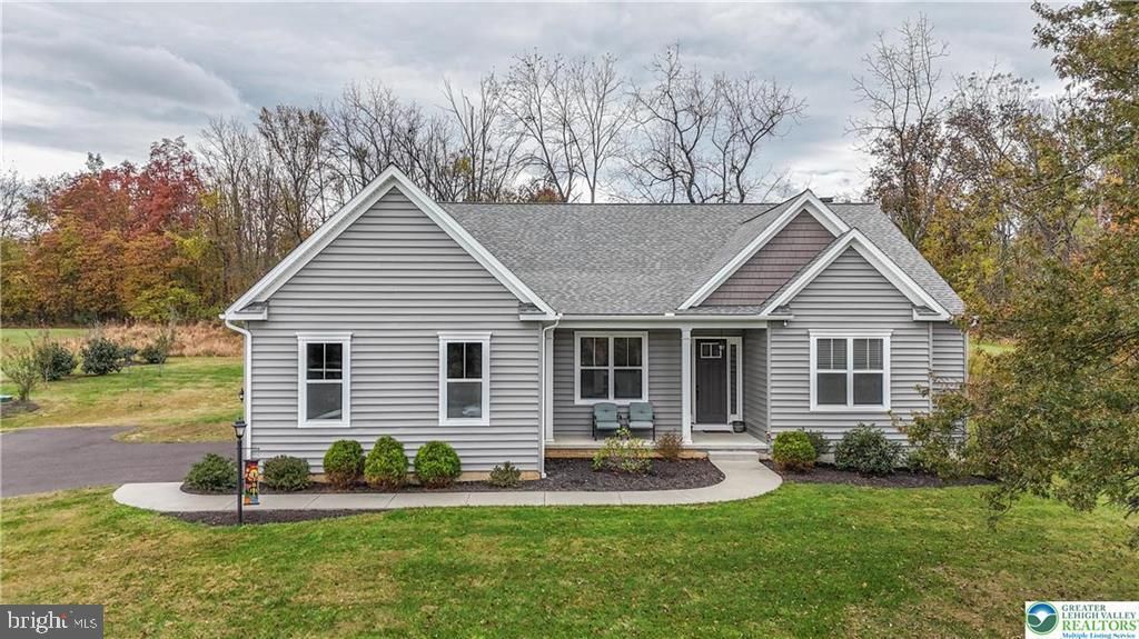 Photo of 930 Richlandtown Road, QUAKERTOWN, PA 18951 (MLS # PABU2107640)