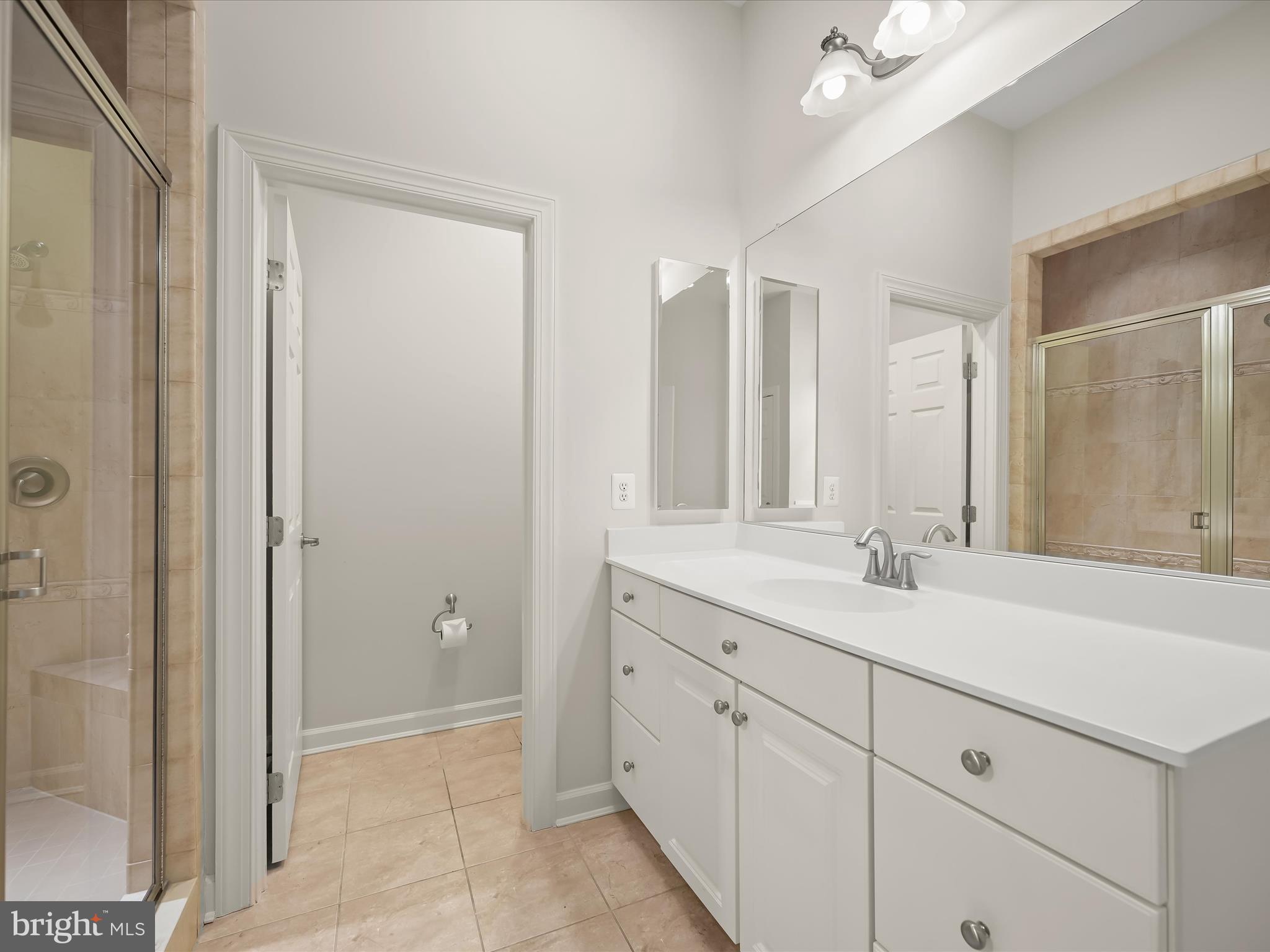 COURTYARDS AT WAVERLY WOODS EAST - Residential