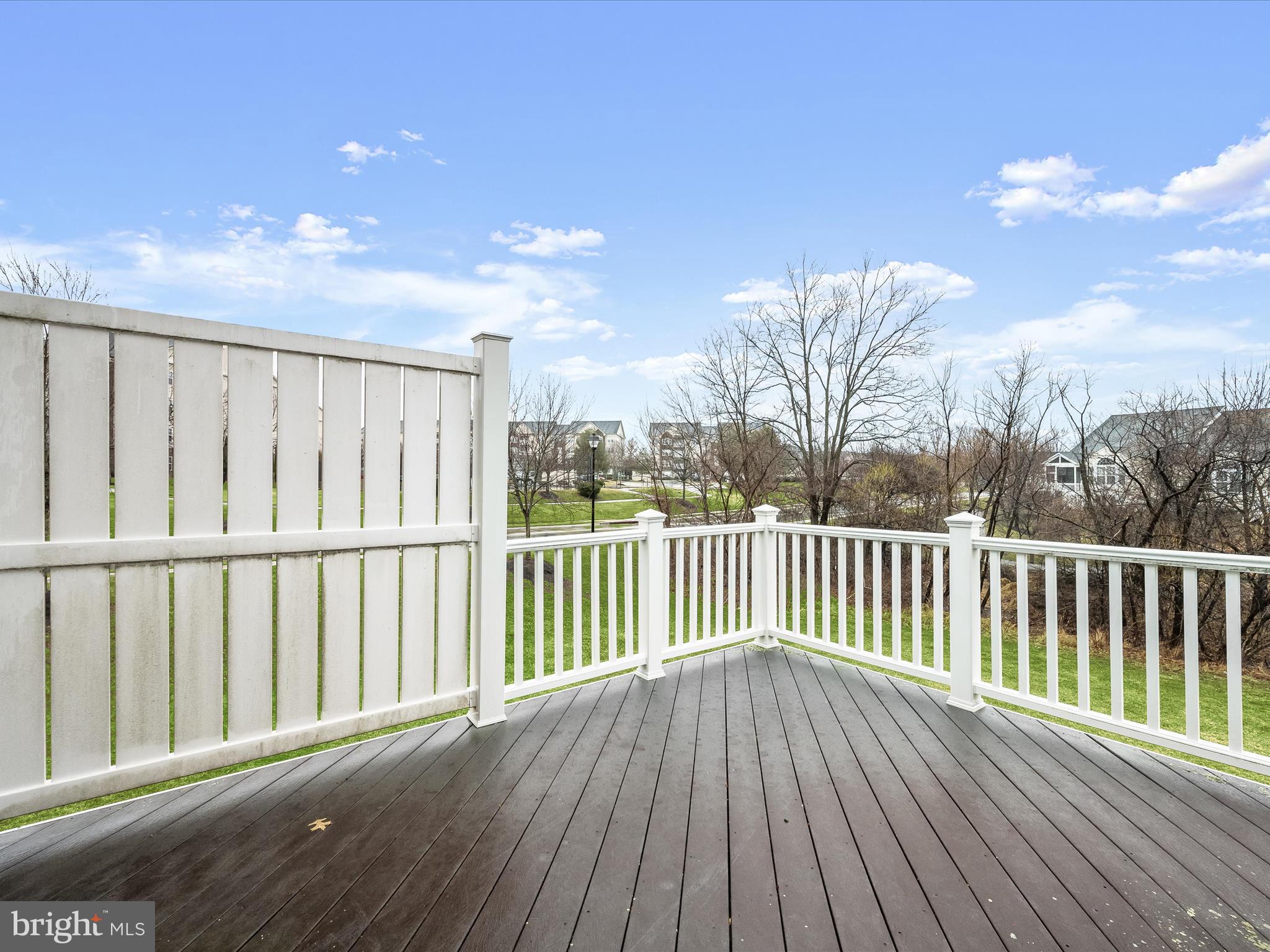 COURTYARDS AT WAVERLY WOODS EAST - Residential