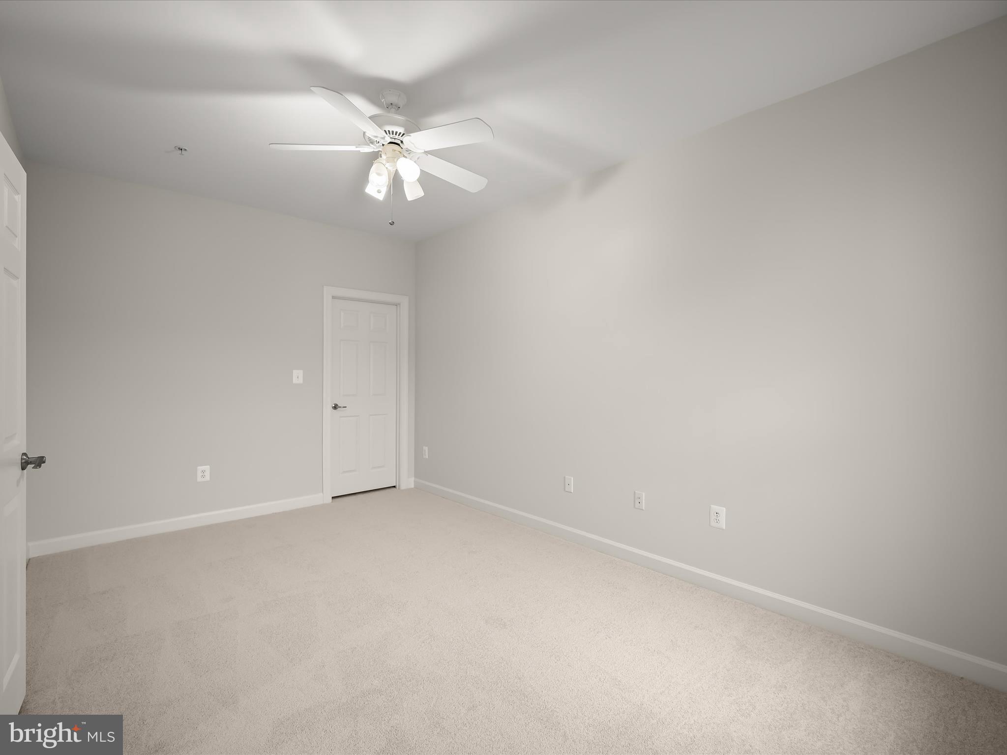 COURTYARDS AT WAVERLY WOODS EAST - Residential