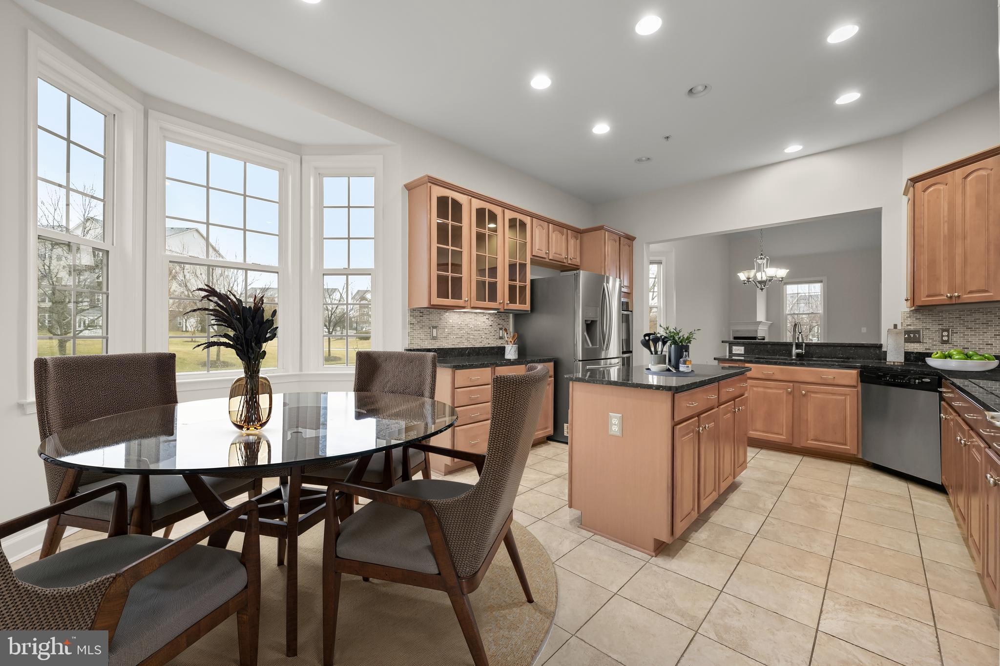 COURTYARDS AT WAVERLY WOODS EAST - Residential