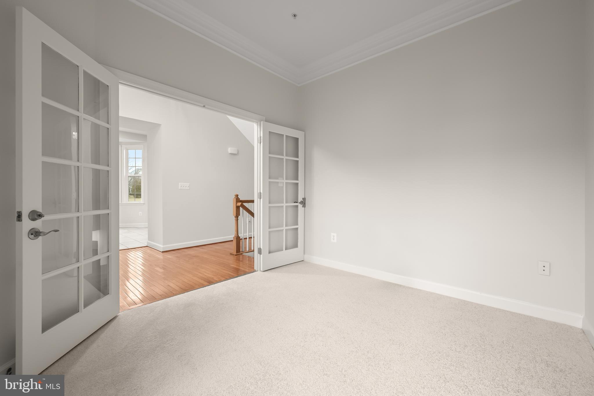 COURTYARDS AT WAVERLY WOODS EAST - Residential