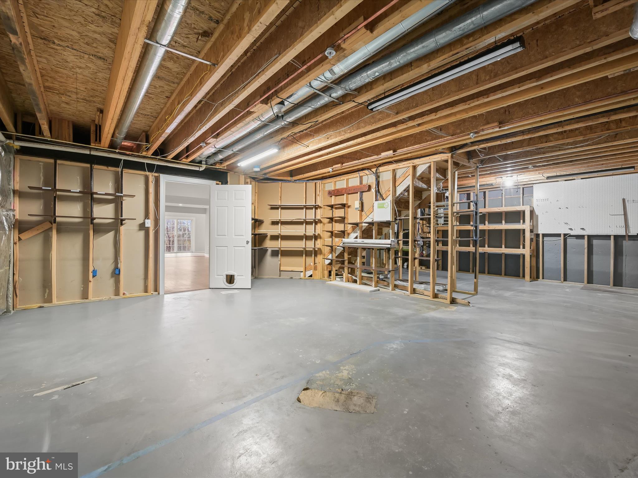 COURTYARDS AT WAVERLY WOODS EAST - Residential