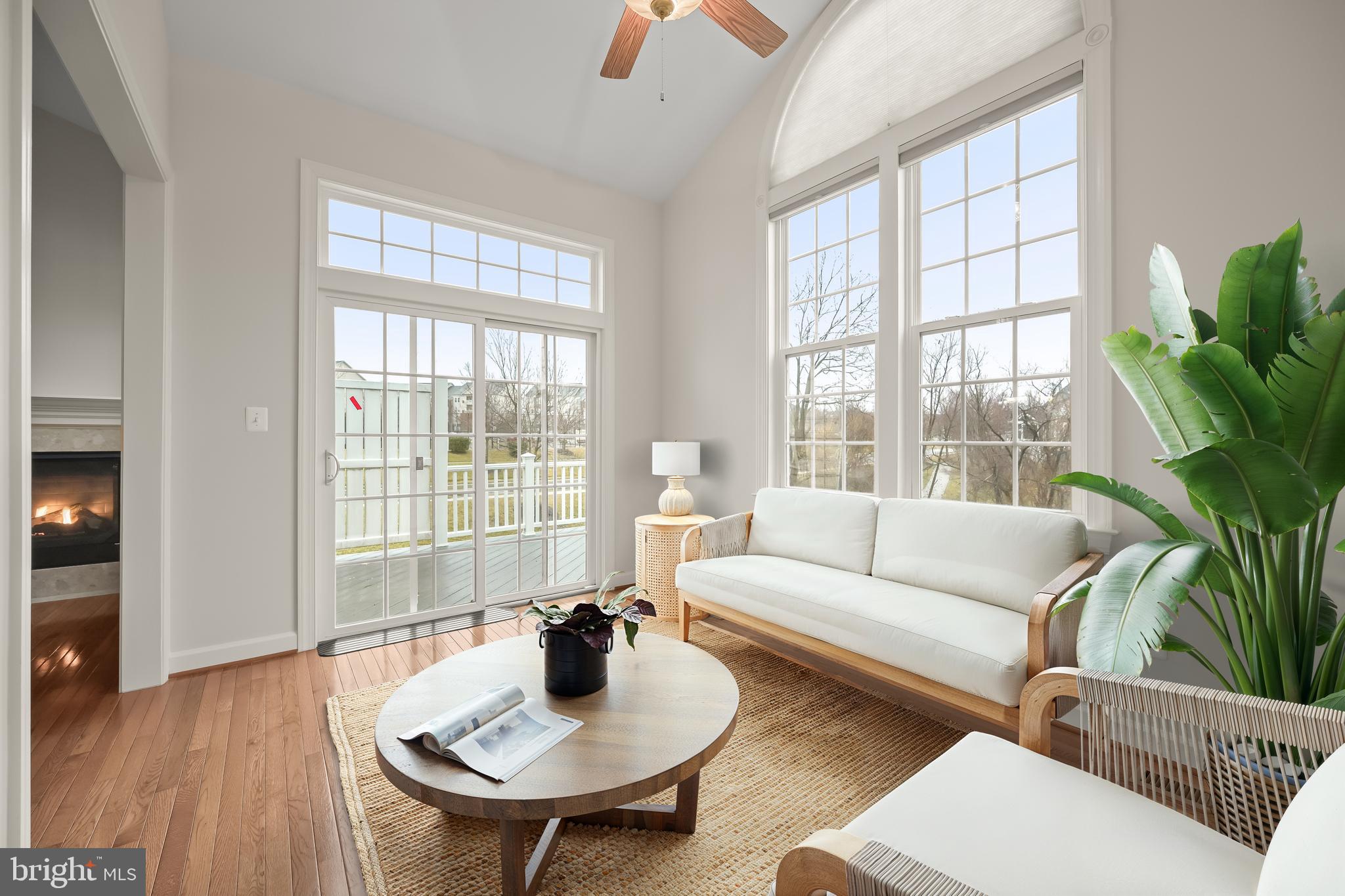 COURTYARDS AT WAVERLY WOODS EAST - Residential