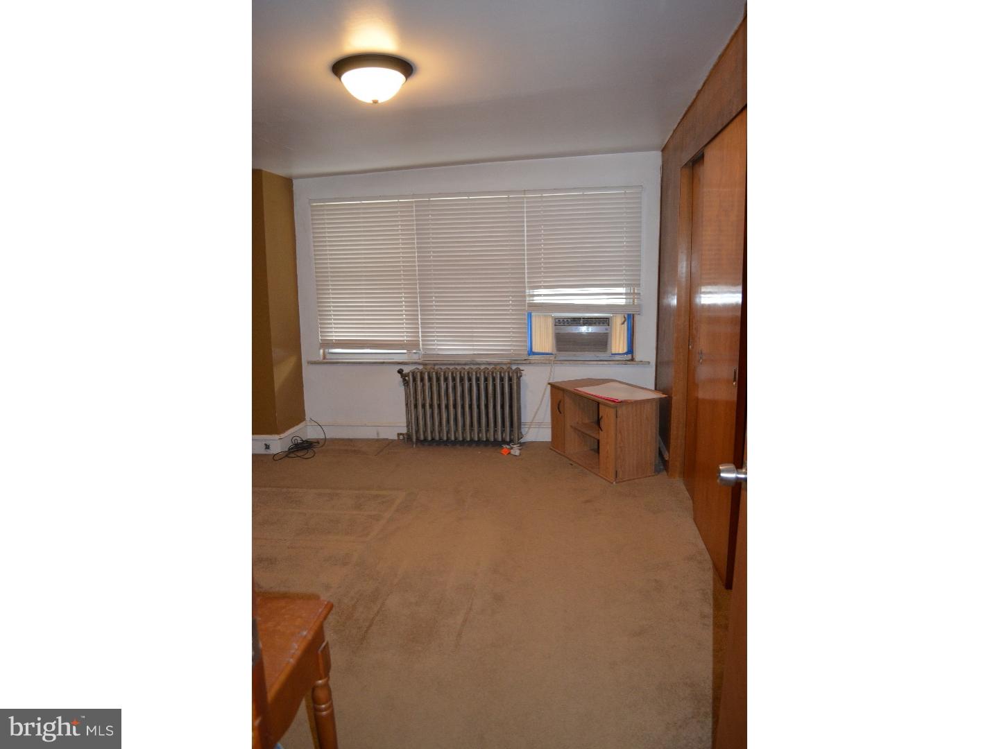 WHITMAN - Residential