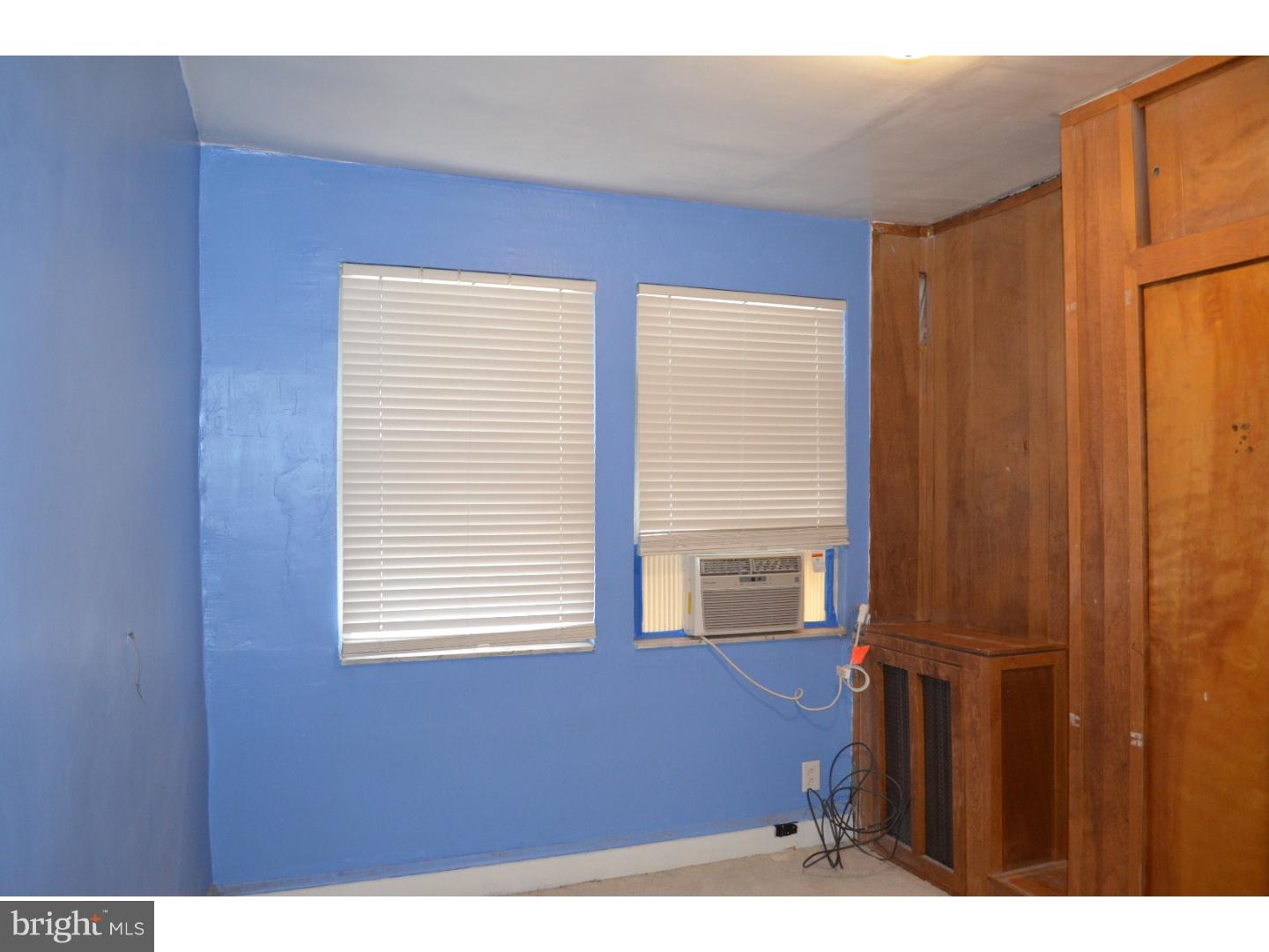 WHITMAN - Residential