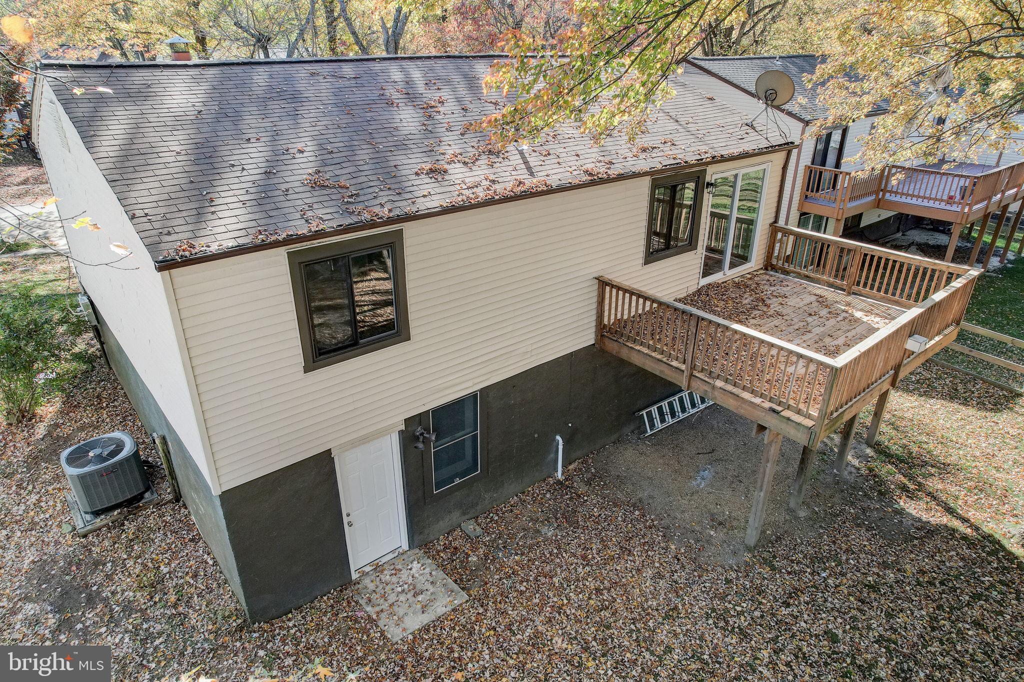 VILLAGE OF OWEN BROWN - Residential