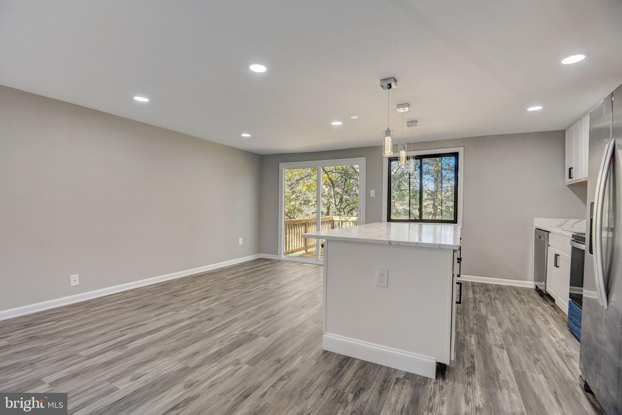 VILLAGE OF OWEN BROWN - Residential