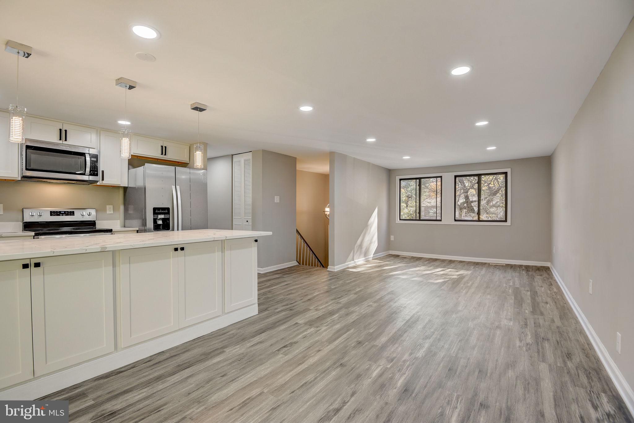 VILLAGE OF OWEN BROWN - Residential