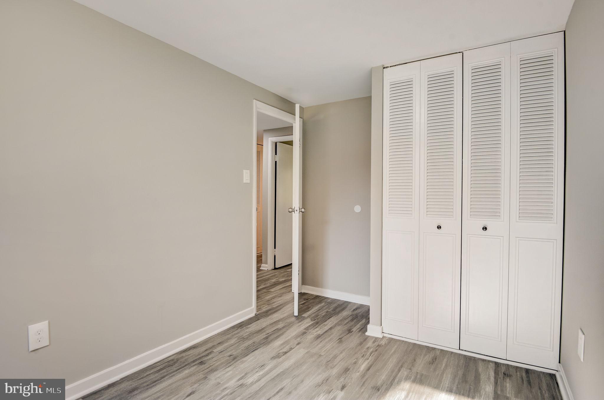 VILLAGE OF OWEN BROWN - Residential