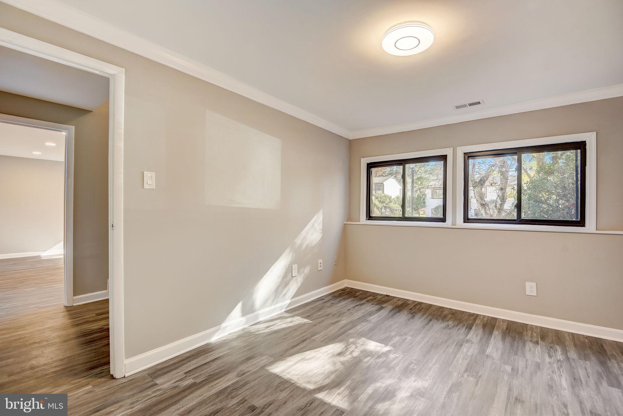 VILLAGE OF OWEN BROWN - Residential