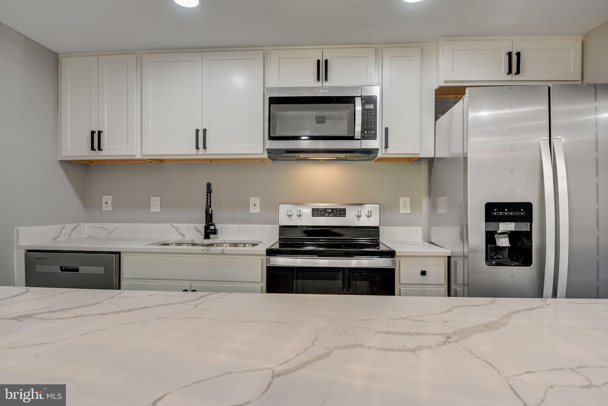 VILLAGE OF OWEN BROWN - Residential