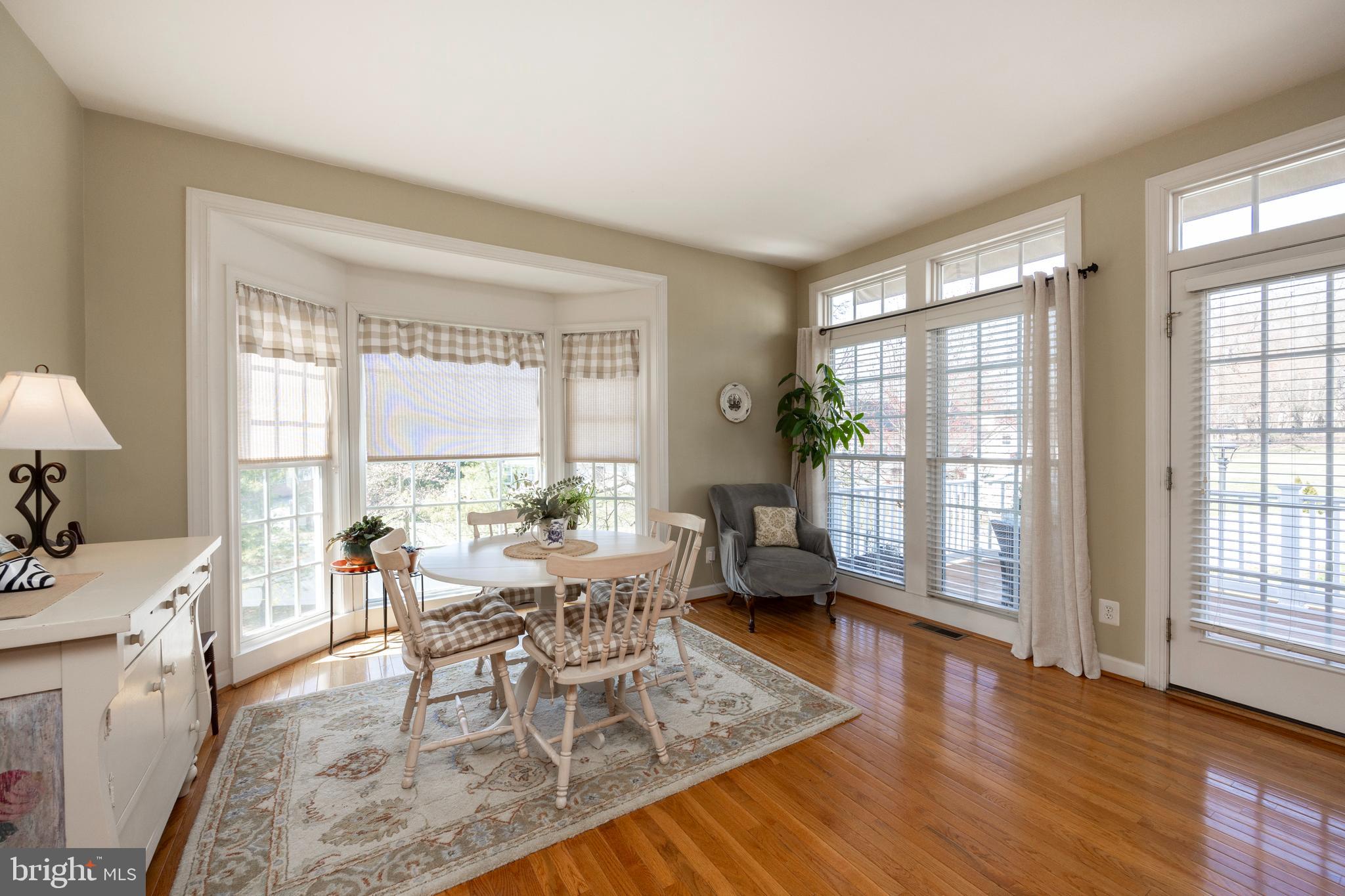 NORTHRIDGE VILLAGE - Residential